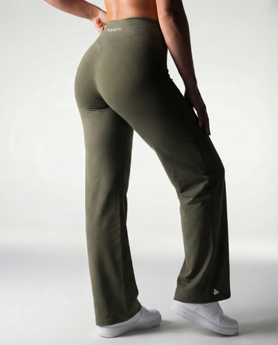 AURA | OLIVA – Leggingsy Flare