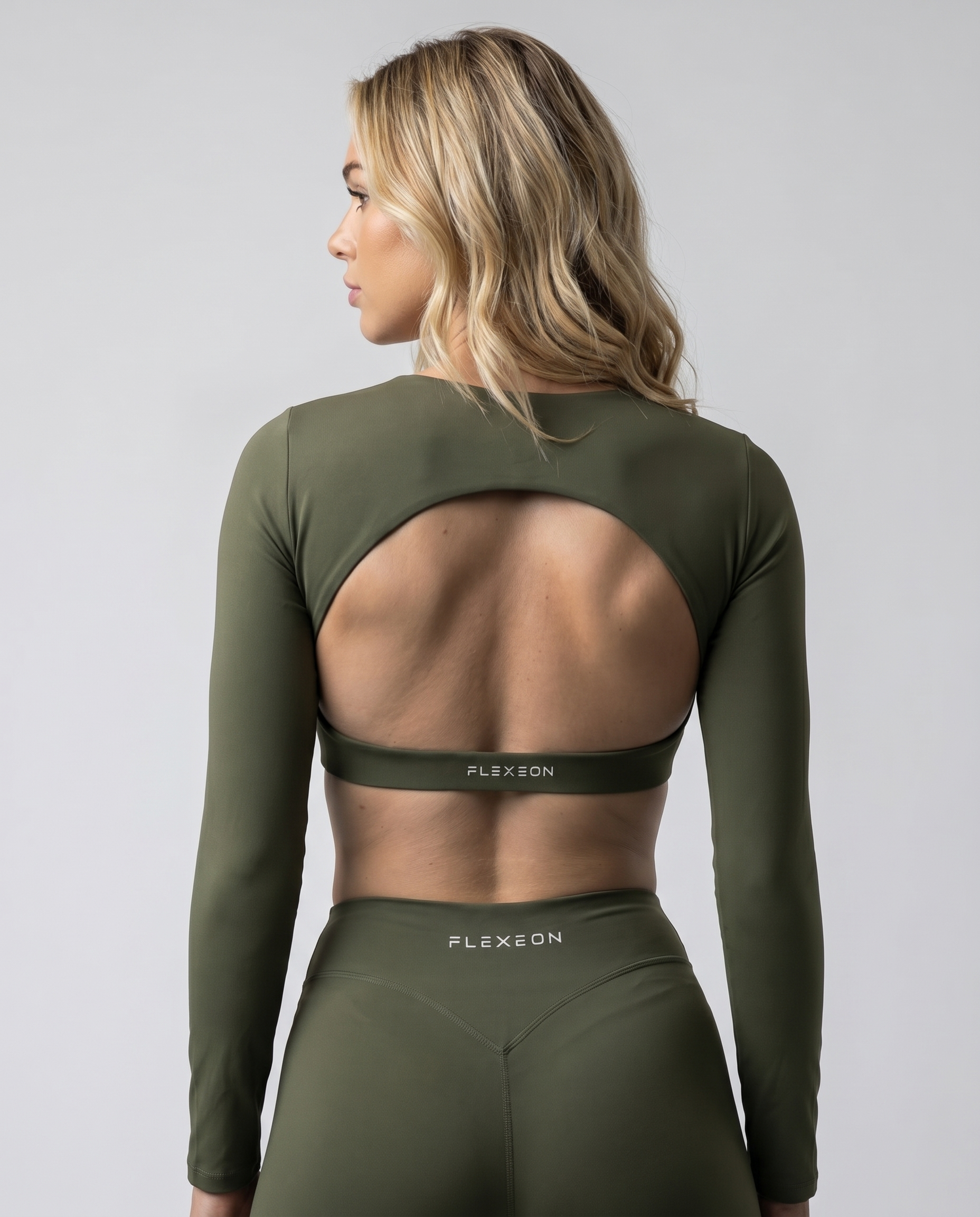 AURA FLXSCULPT™ Long Sleeve Top — Oliva